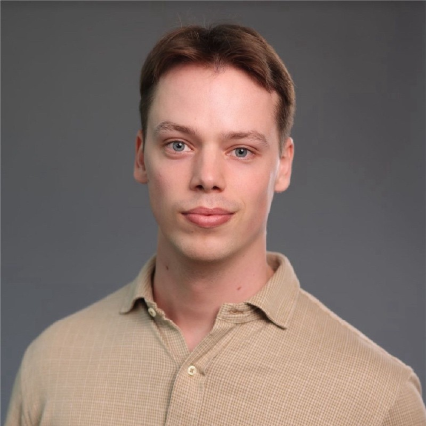 Jeroen-1536x1536.png